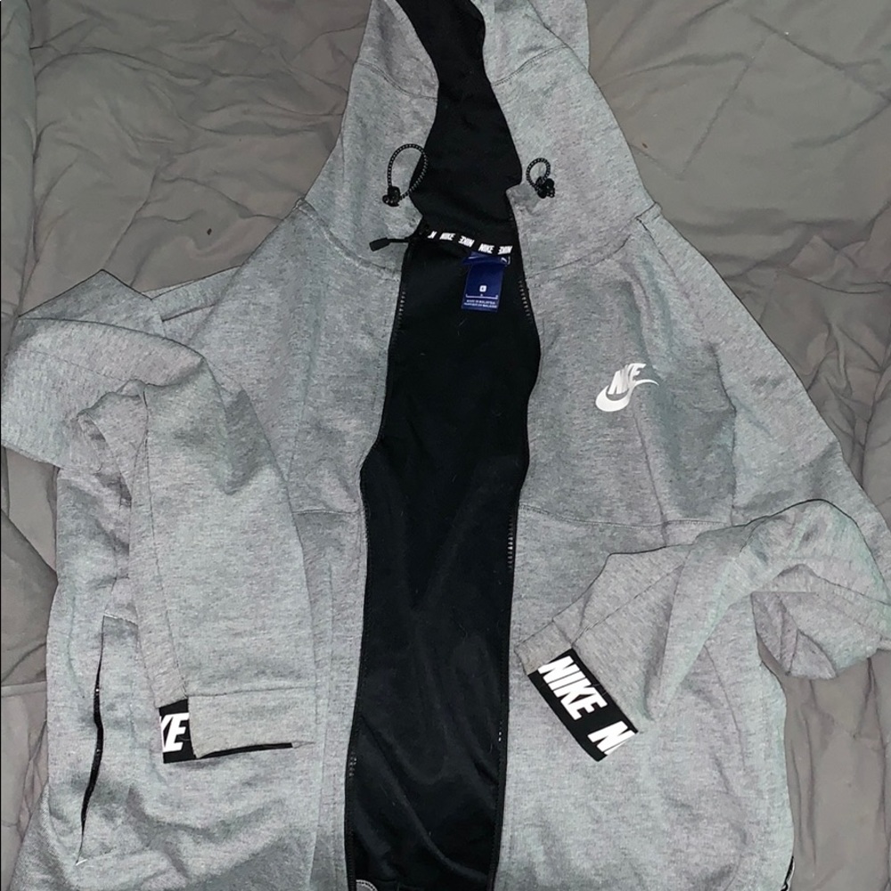 nike jacket